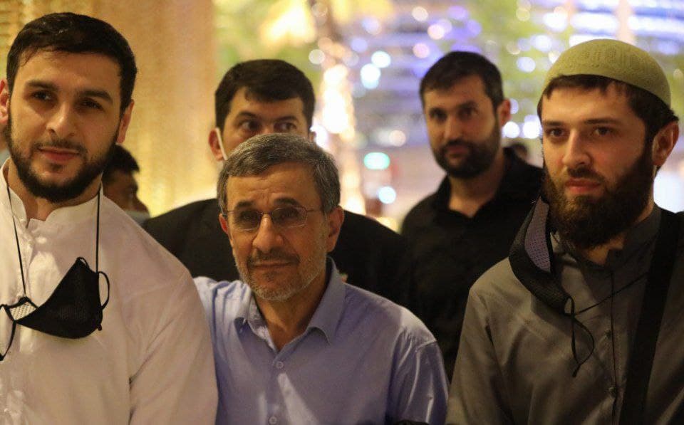 چند نکته درباره حضور پرحاشیه احمدی‌نژاد در اکسپوی دبی + عکس