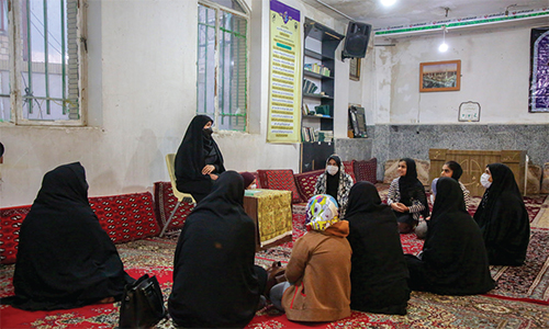 آجر به آجر، با همت اهالی گلدیس آجر به آجر، با همت اهالی گلدیس