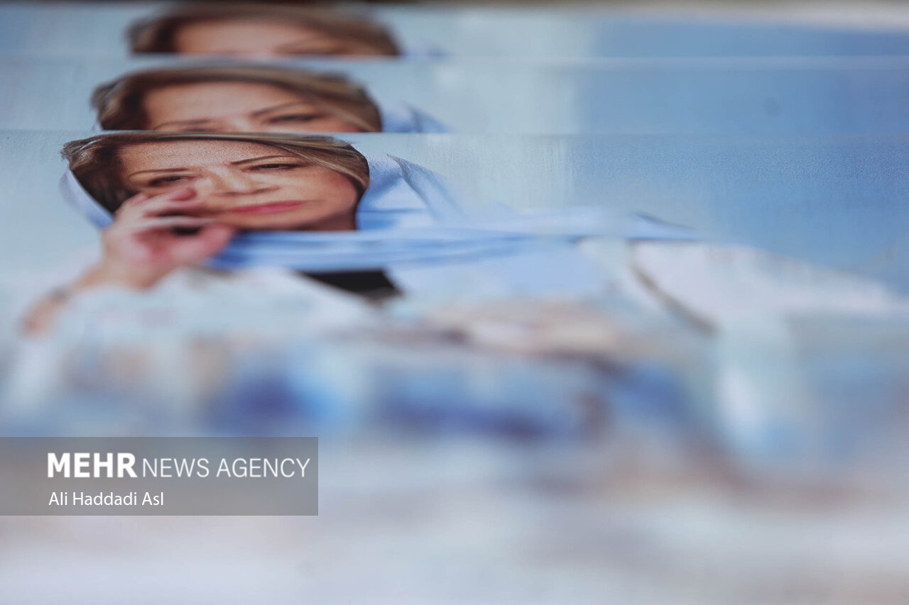 مراسم تشییع و خاکسپاری «ایران درّودی» بانوی نقاش ایرانی + تصاویر مراسم تشییع و خاکسپاری «ایران درّودی» بانوی نقاش ایرانی + تصاویر