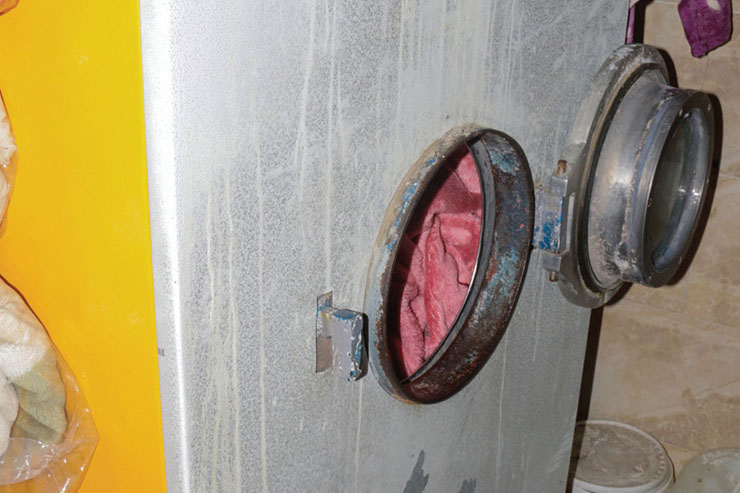 فوت و فن نونوار کردن لباس فوت و فن نونوار کردن لباس