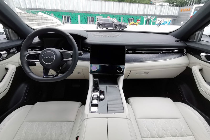 لوکسترین شاسیبلند «جیلی»، معروف به ولووی فقرا را بشناسید + عکس لوکسترین شاسیبلند «جیلی»، معروف به ولووی فقرا را بشناسید + عکس