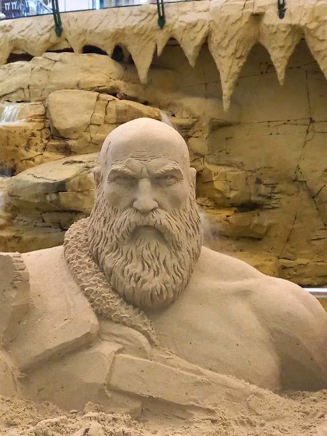 ببینید: خلاقیت طرفدار God Of War در ساخت مجسمه شنی کریتوس ببینید: خلاقیت طرفدار God Of War در ساخت مجسمه شنی کریتوس