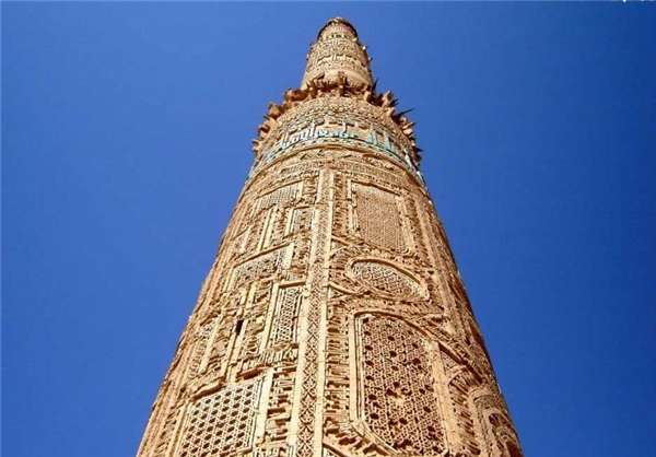 نگرانیها از احتمال تخریب منار جام در ولایت غور افغانستان + عکس و جزئیات نگرانیها از احتمال تخریب منار جام در ولایت غور افغانستان + عکس و جزئیات