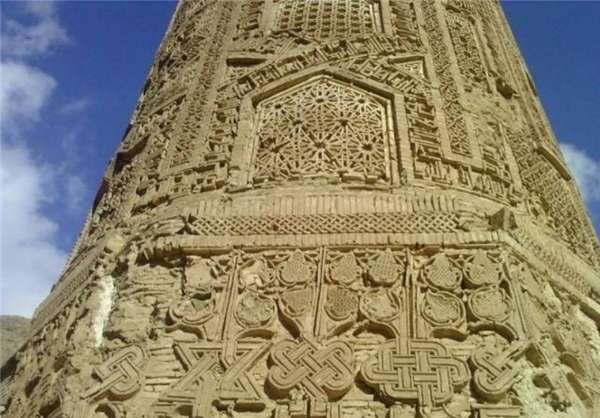 نگرانیها از احتمال تخریب منار جام در ولایت غور افغانستان + عکس و جزئیات نگرانیها از احتمال تخریب منار جام در ولایت غور افغانستان + عکس و جزئیات