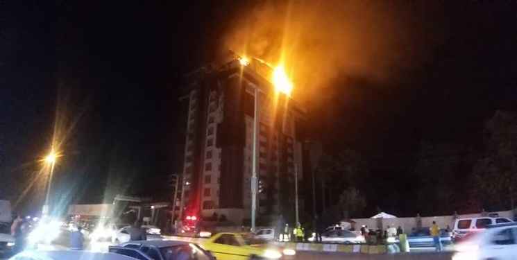 جزئیات آتش‌سوزی برج ۱۷ طبقه رامیلا در چالوس + فیلم‌ها و تصاویر