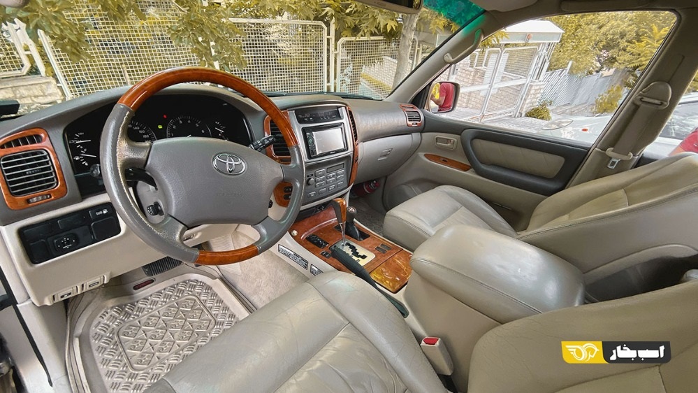 تویوتا لندکروزر سری ۱۰۰ با پیشرانه ۸ سلیندر را بشناسید + مشخصات و عکس تویوتا لندکروزر سری ۱۰۰ با پیشرانه ۸ سلیندر را بشناسید + مشخصات و عکس