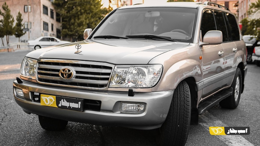 تویوتا لندکروزر سری ۱۰۰ با پیشرانه ۸ سلیندر را بشناسید + مشخصات و عکس تویوتا لندکروزر سری ۱۰۰ با پیشرانه ۸ سلیندر را بشناسید + مشخصات و عکس
