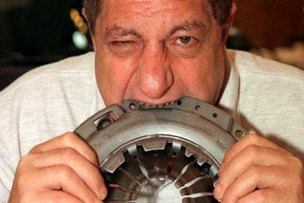 ۹ بیماری روانی عجیب و غریب در جهان!