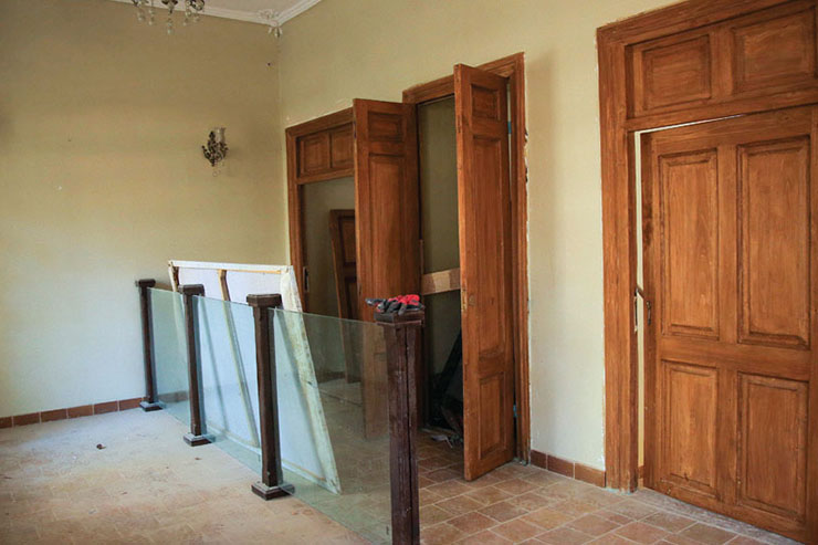 کوشک ساده واقف بزرگ کوشک ساده واقف بزرگ