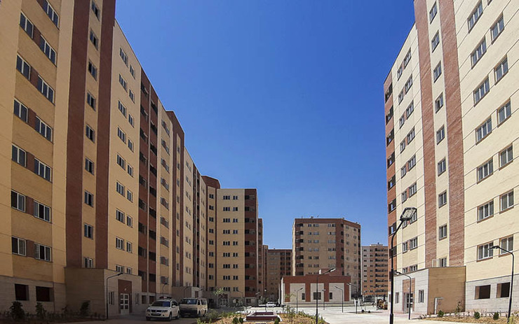 در حال حاضر سه گروه از متقاضیان فارع از وضیعت تاهل می‌توانند در پروژه مسکن حمایتی و دولتی ثبت نام کنند.