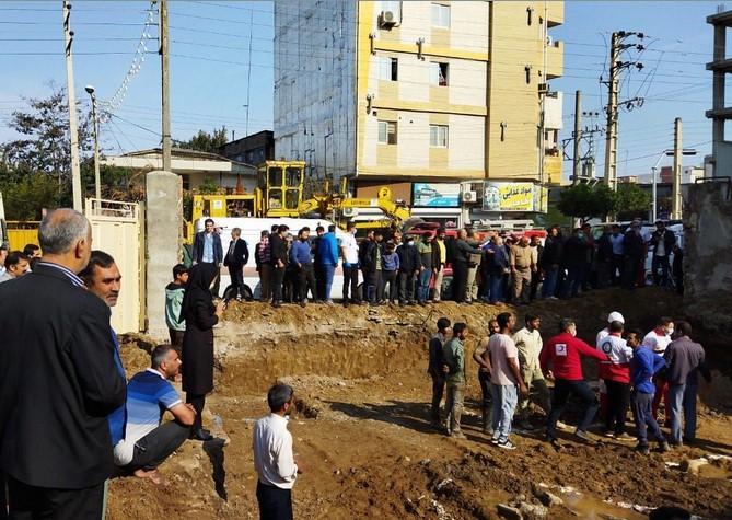 ریزش دیوار مدرسه در علی آبادکتول | ۱۳ دانشآموز و معلم مصدوم شدند + فیلم و عکس ریزش دیوار مدرسه در علی آبادکتول | ۱۳ دانشآموز و معلم مصدوم شدند + فیلم و عکس