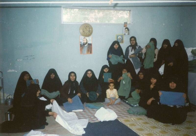 روایت ایثار ۶۴ زن در دفاع مقدس + عکس