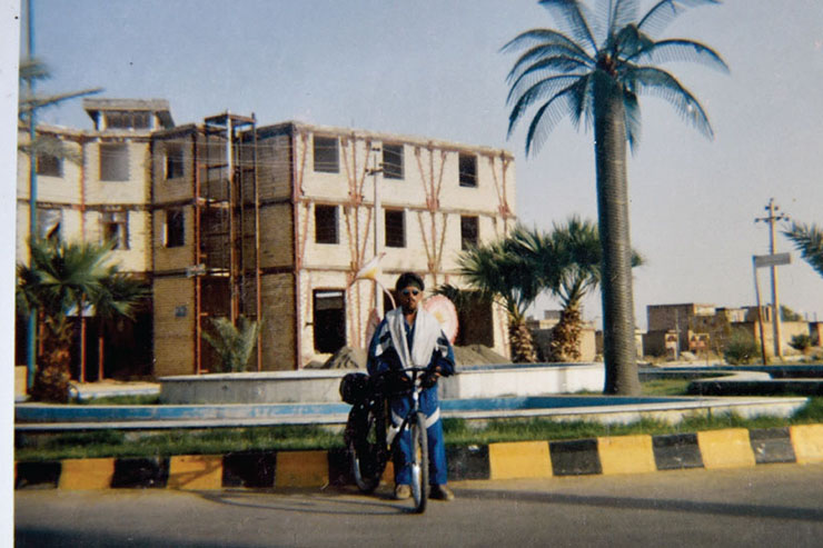 تنها در جاده توکل تنها در جاده توکل