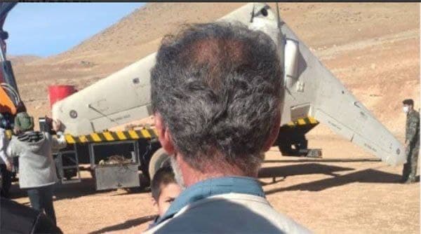 سقوط پهپاد در روستای میهه کوهرنگ (چهارمحال و بختیاری) + فیلم (۱۴ آذر ۱۴۰۰) سقوط پهپاد در روستای میهه کوهرنگ (چهارمحال و بختیاری) + فیلم (۱۴ آذر ۱۴۰۰)