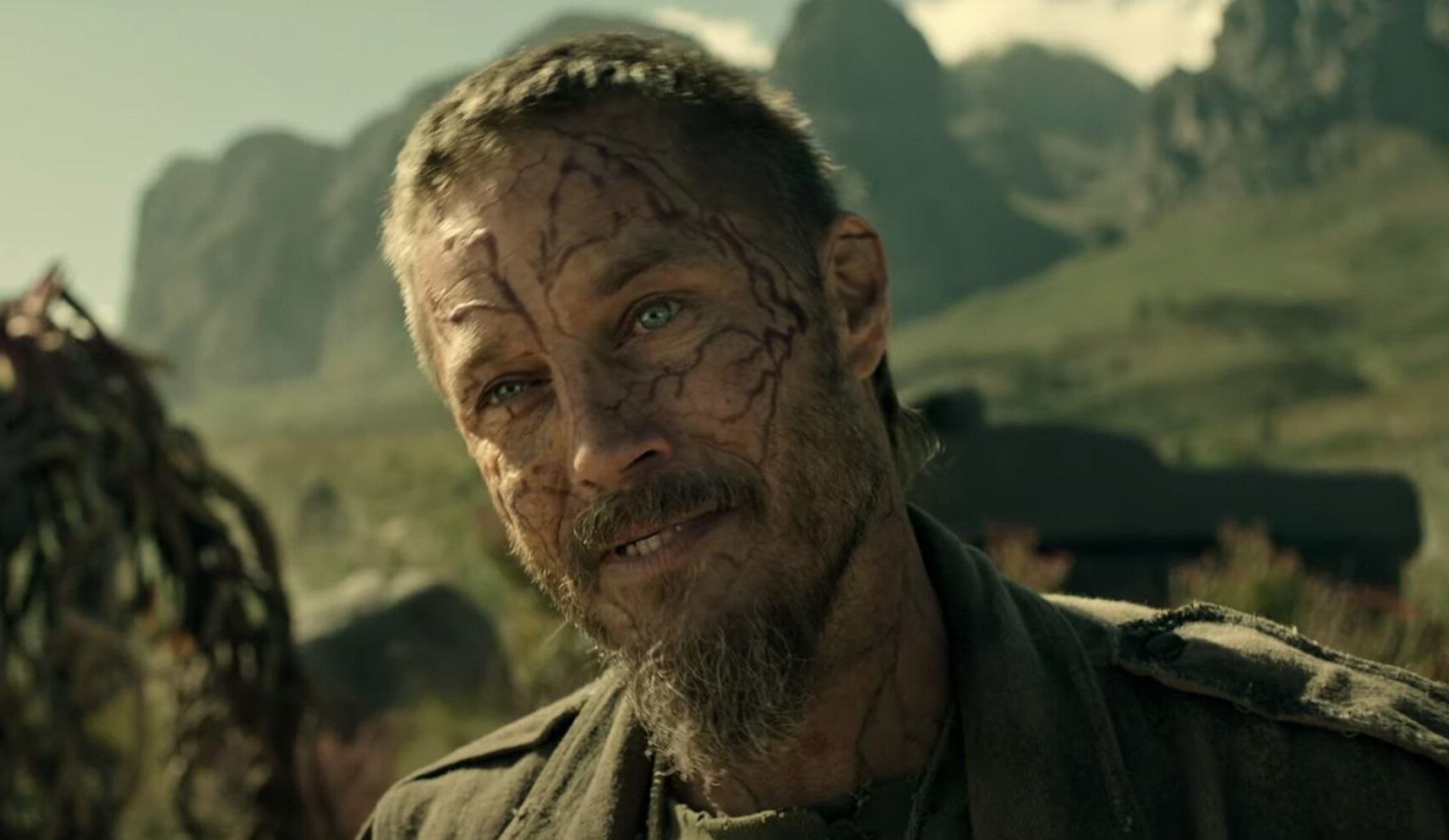 تریلر جدید فصل دوم «بزرگ‌شده با گرگ‌ها» ریدلی اسکات