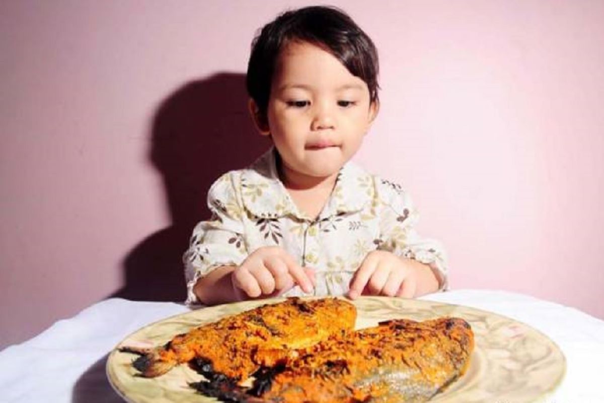 ماهی، بهترین غذا برای جلوگیری از آسم کوکان است ماهی، بهترین غذا برای جلوگیری از آسم کوکان است