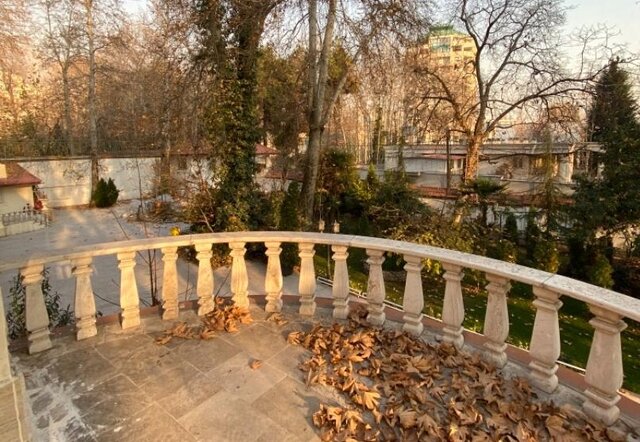 قیمت های عجیب خانه های لاکچری تهران گران تر از بورلی هیلز آمریکا! قیمت های عجیب خانه های لاکچری تهران گران تر از بورلی هیلز آمریکا!