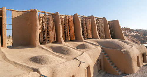 جواهر پیوهژن، آس نشتیفان و عیار بالای فرهنگ دیزباد بالا جواهر پیوهژن، آس نشتیفان و عیار بالای فرهنگ دیزباد بالا