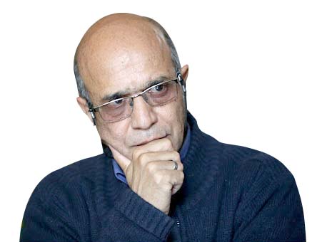 تماشاخانه شهر روشن می‌شود