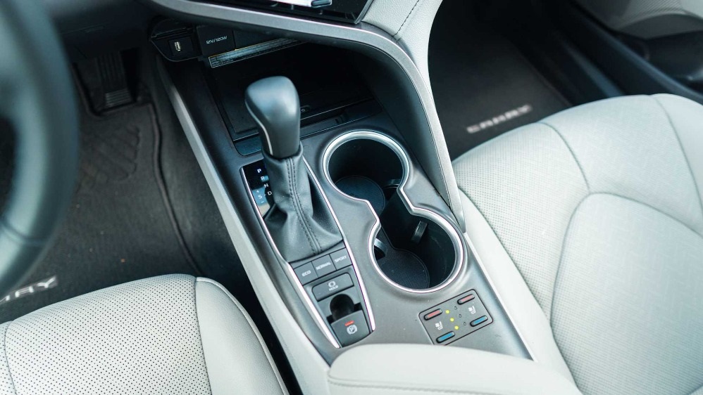 با مشخصات تویوتا کمری استاندارد ۲۰۲۱ آشنا شوید + تصاویر با مشخصات تویوتا کمری استاندارد ۲۰۲۱ آشنا شوید + تصاویر