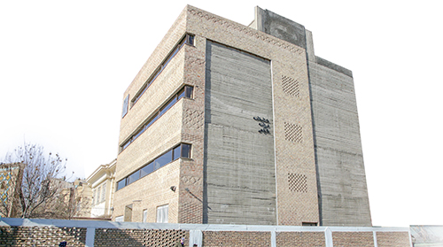 میراث «فرزانه» در قاب تاریخ میراث «فرزانه» در قاب تاریخ