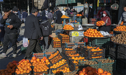 مهربانیهای یلدایی بابا «نورعلی» مهربانیهای یلدایی بابا «نورعلی»