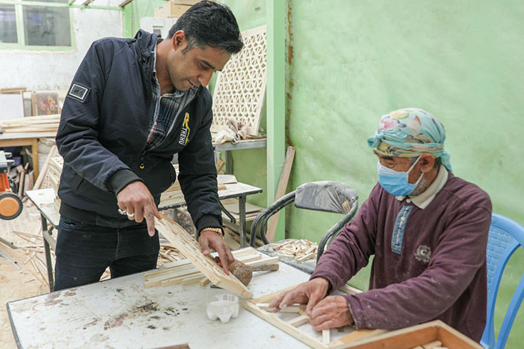 دستان معجزهگر «محسن» دستان معجزهگر «محسن»