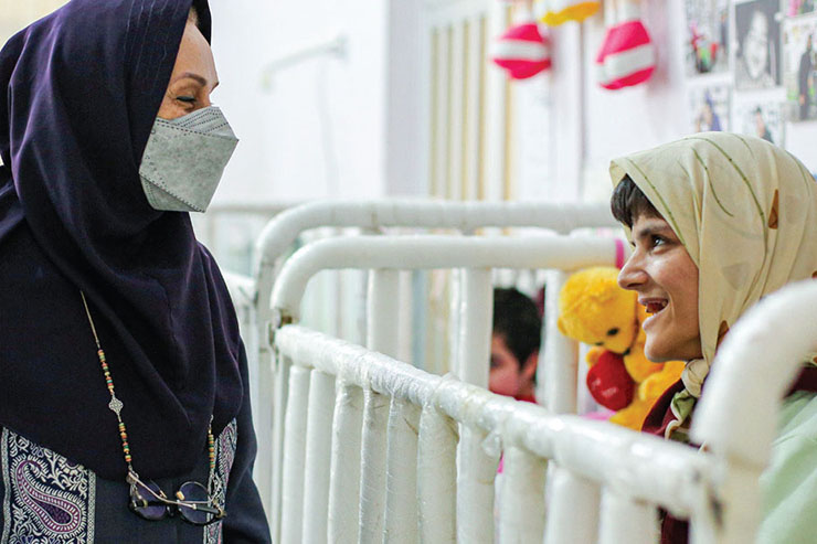 همدم مادرانگی همدم مادرانگی