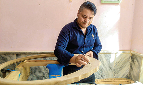 پیر کار در جوانی پیر کار در جوانی