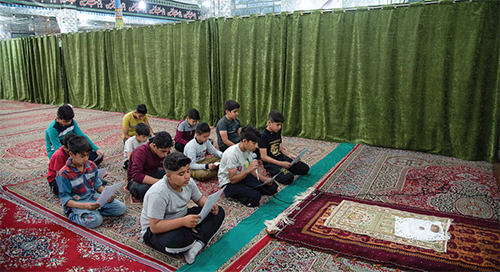 کودکان را جذب مسجد کرد کودکان را جذب مسجد کرد