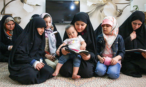 سنگبنایی که خانم توانا گذاشت سنگبنایی که خانم توانا گذاشت