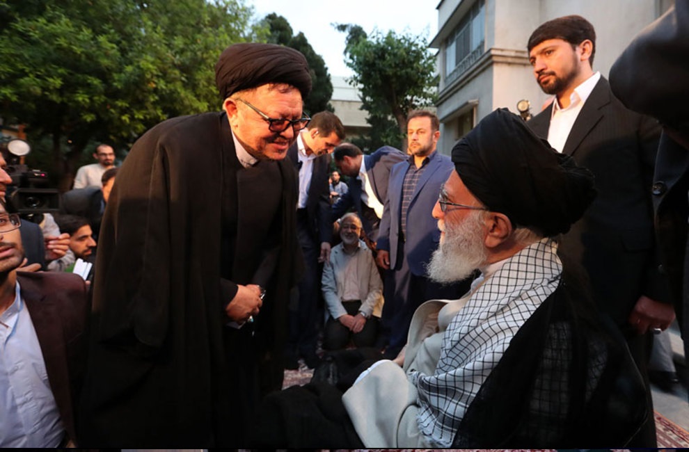 دُرِّ دری در نگاه رهبری | روایت&zwnj; شاعران افغانستانی از  دیدار با آیت&zwnj;الله خامنه&zwnj;ای