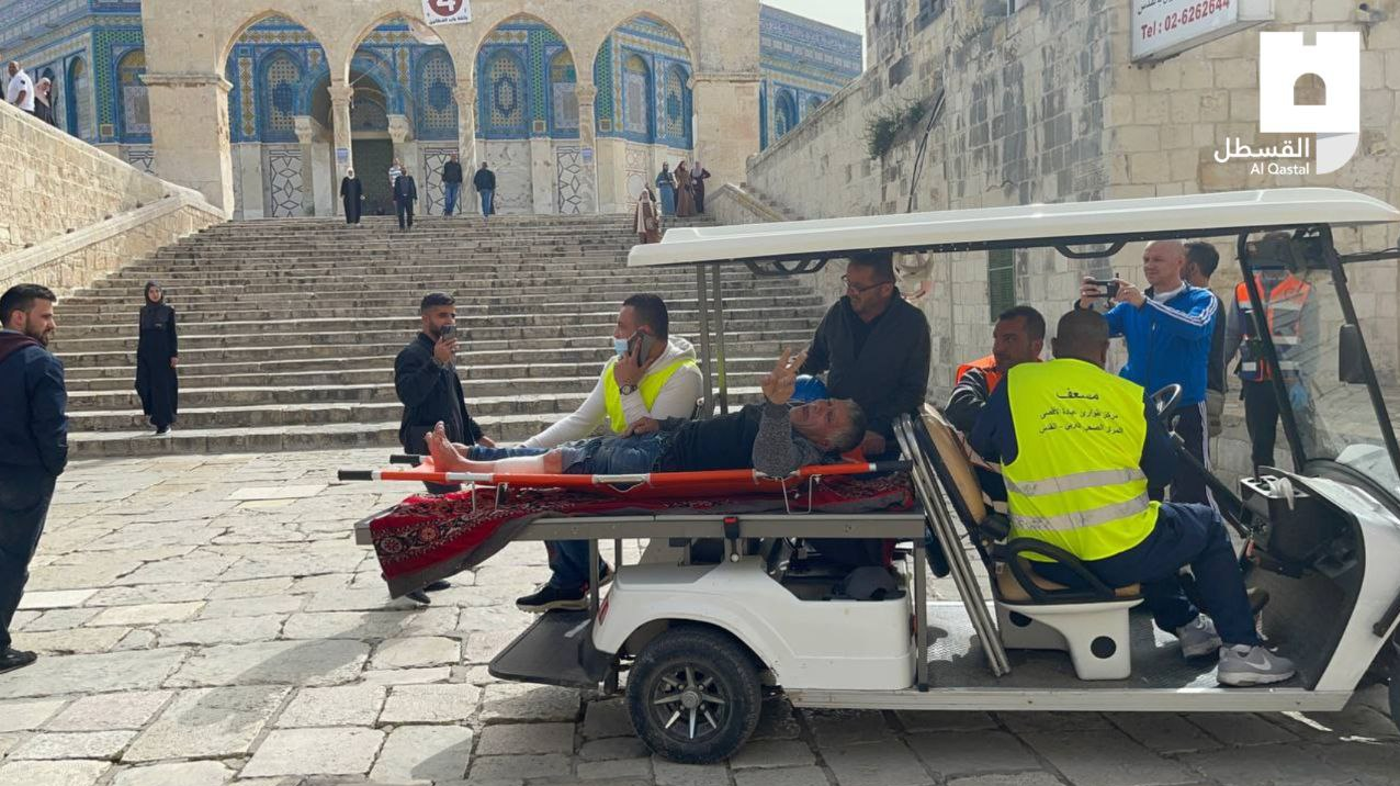 درماندگی صهیونیستها در برابر همت جوانان فلسطینی درماندگی صهیونیستها در برابر همت جوانان فلسطینی