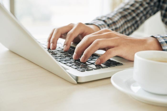 آموزش حذف فایلهای حذف نشدنی ویندوز آموزش حذف فایلهای حذف نشدنی ویندوز