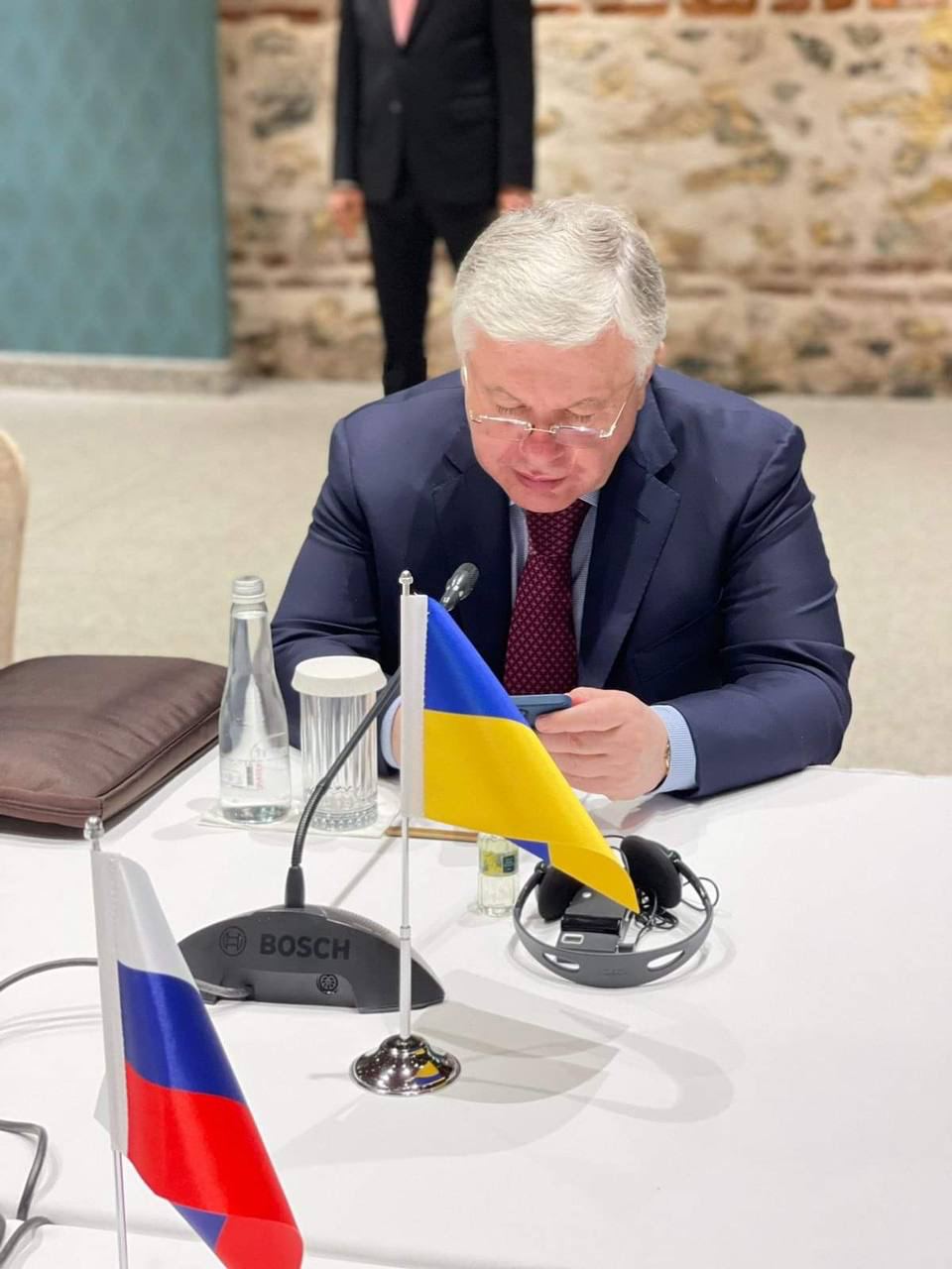 آغاز مذاکرات هیئتهای اوکراین و روسیه در استانبول + تصاویر آغاز مذاکرات هیئتهای اوکراین و روسیه در استانبول + تصاویر