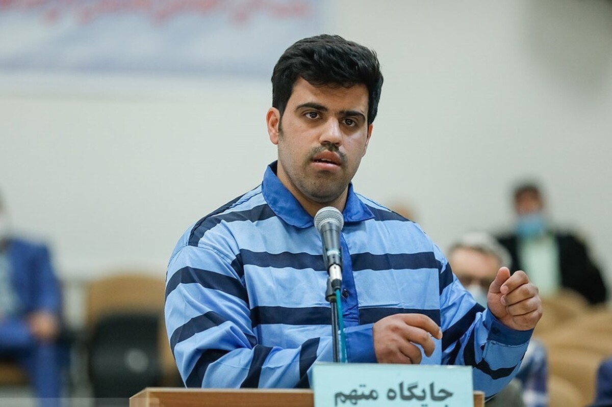 فرجام‌خواهی سهند نور محمدزاده یکی از متهمان اغتشاشات اخیر در دیوان عالی کشور پذیرفته و پرونده برای رسیدگی به شعبه هم عرض دادگاه انقلاب ارجاع شد.