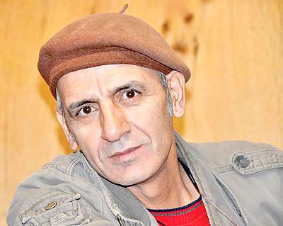 گفتگو با رهبر قنبری، کارگردان فیلم «اینان» | مشهد می‌تواند خط اول سینمای معناگرا و شاعرانه باشد