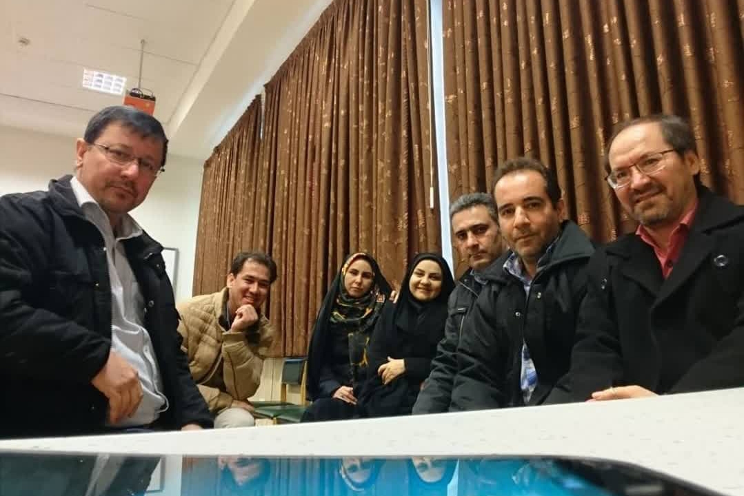 رادیو دری صدای همدلی با مردم افغانستان از مشهد رادیو دری صدای همدلی با مردم افغانستان از مشهد