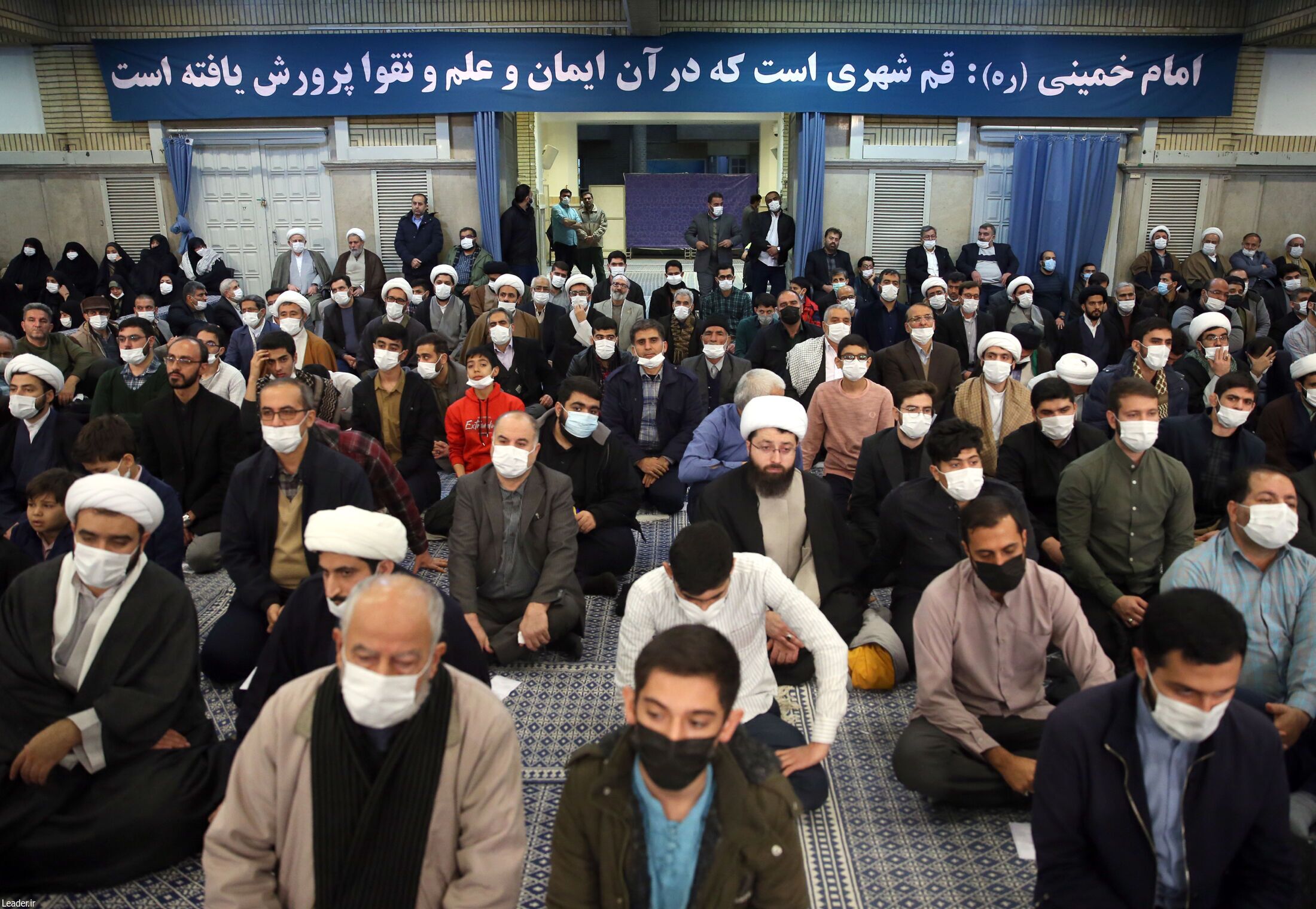 رهبر انقلاب: قیام ۱۹ دی مردم قم سرآغاز یک جهاد بزرگ برای بیرون کشیدن ایران از هاضمه غرب بود+ فیلم و عکس