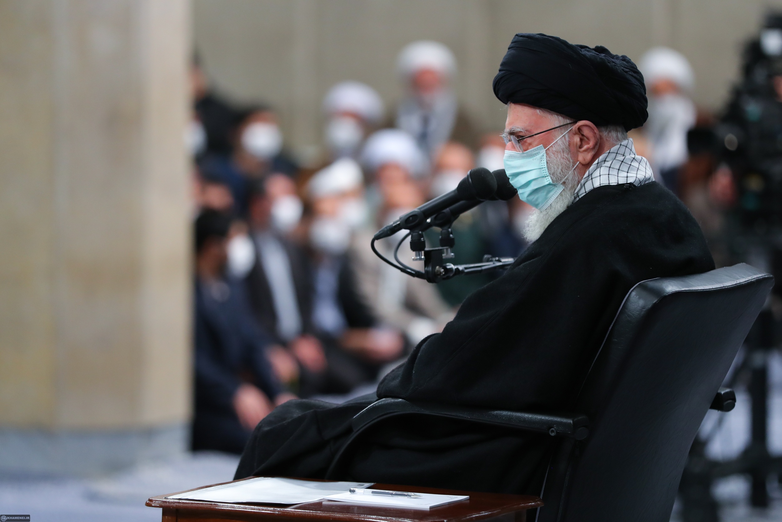 رهبر انقلاب: قیام ۱۹ دی مردم قم سرآغاز یک جهاد بزرگ برای بیرون کشیدن ایران از هاضمه غرب بود+ فیلم و عکس