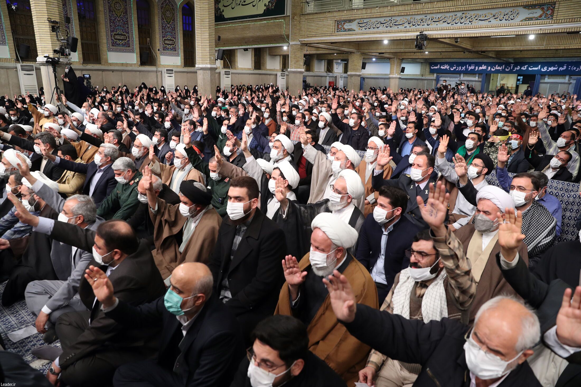 رهبر انقلاب: آیا مشکل اقتصادی با اغتشاش حل می‌شود؟| هدف اغتشاشات از بین‌بردن نقاط قوت کشور بود+ فیلم و عکس