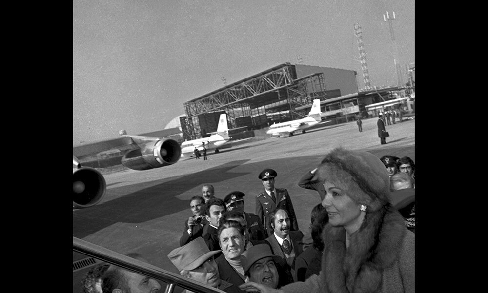 همه چیز درباره فرار شاه و فرح پهلوی از ایران+ عکس همه چیز درباره فرار شاه و فرح پهلوی از ایران+ عکس