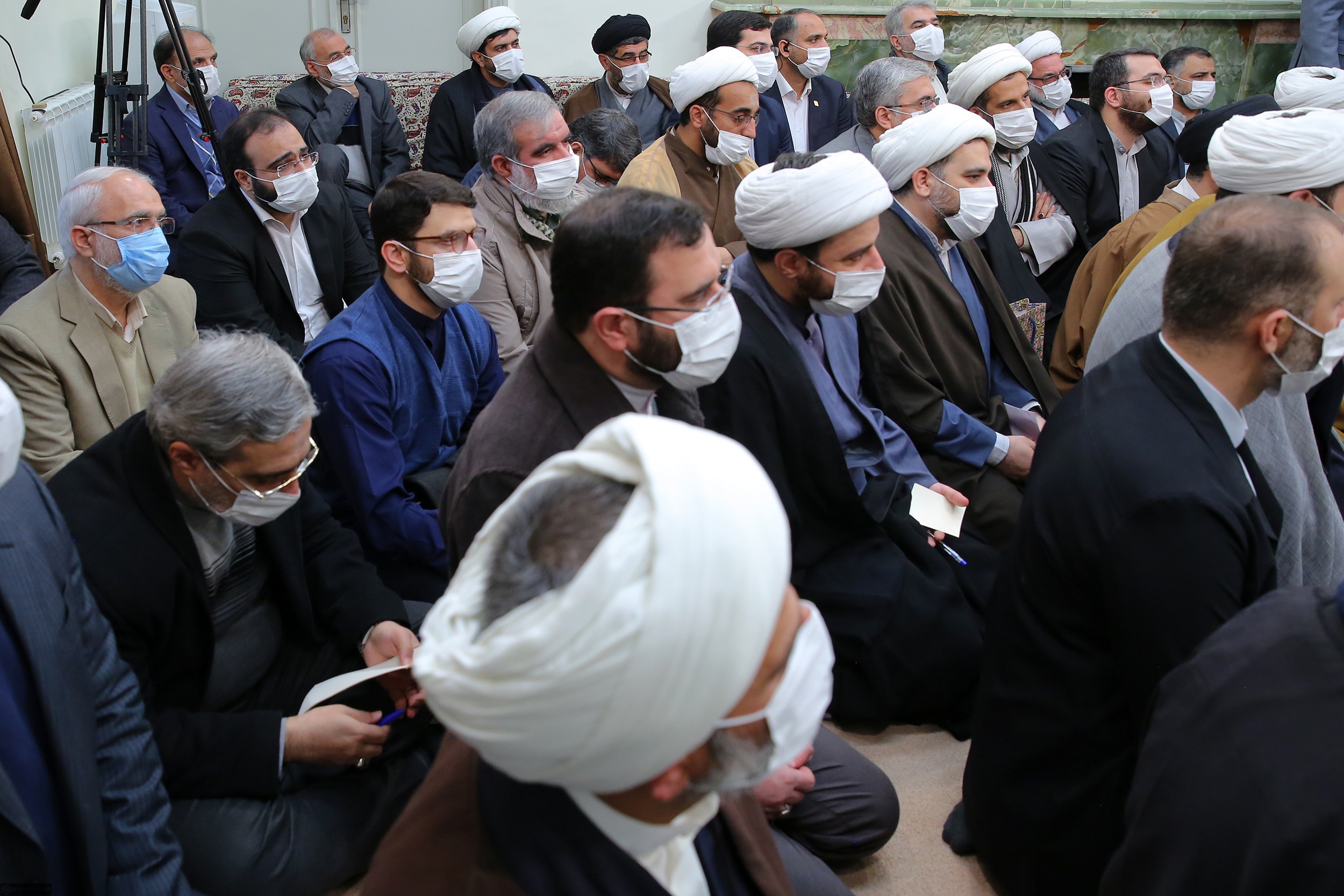 دیدار جمعی از مسئولان سازمان تبلیغات اسلامی با رهبر انقلاب دیدار جمعی از مسئولان سازمان تبلیغات اسلامی با رهبر انقلاب