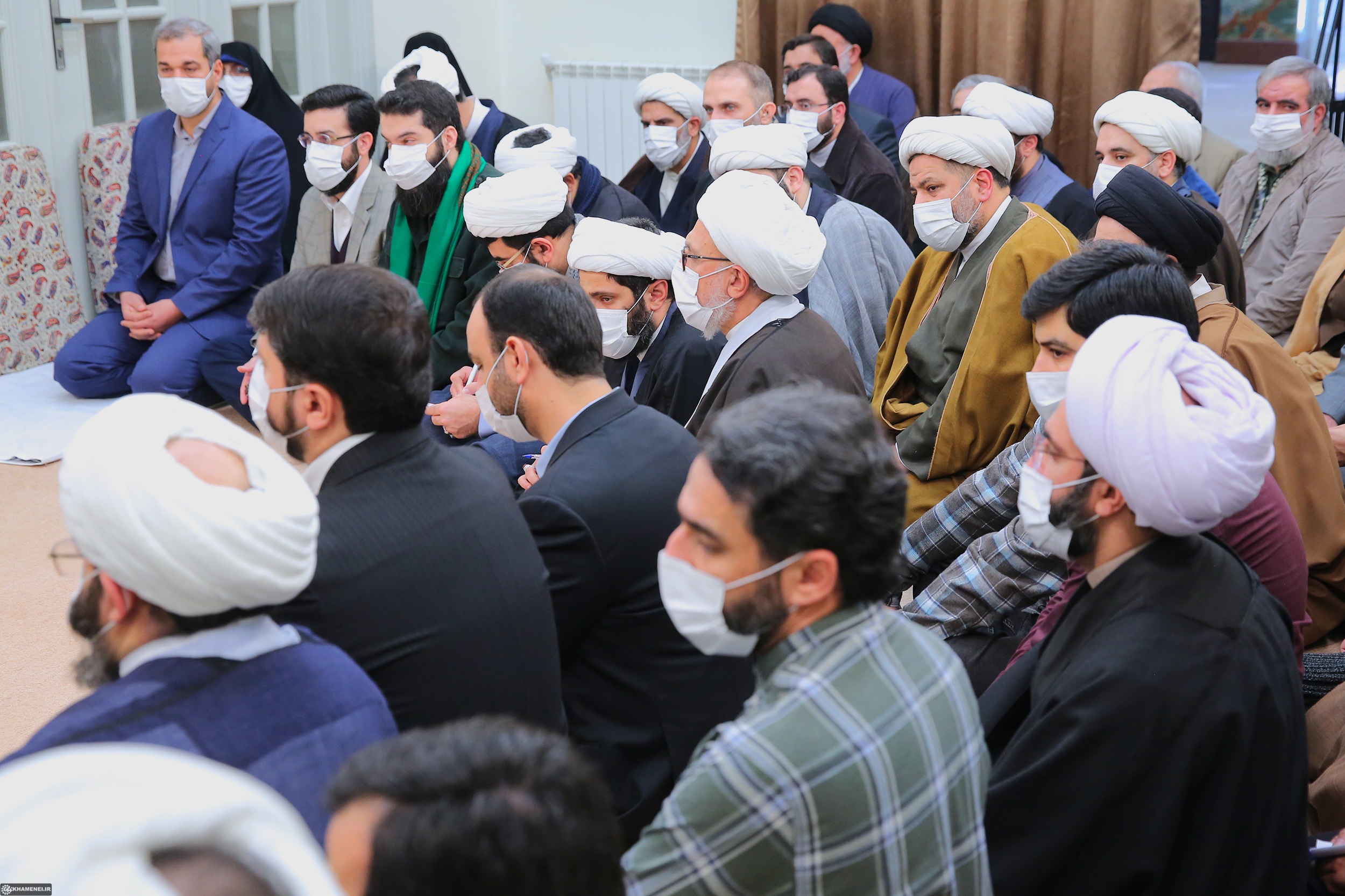 دیدار جمعی از مسئولان سازمان تبلیغات اسلامی با رهبر انقلاب دیدار جمعی از مسئولان سازمان تبلیغات اسلامی با رهبر انقلاب