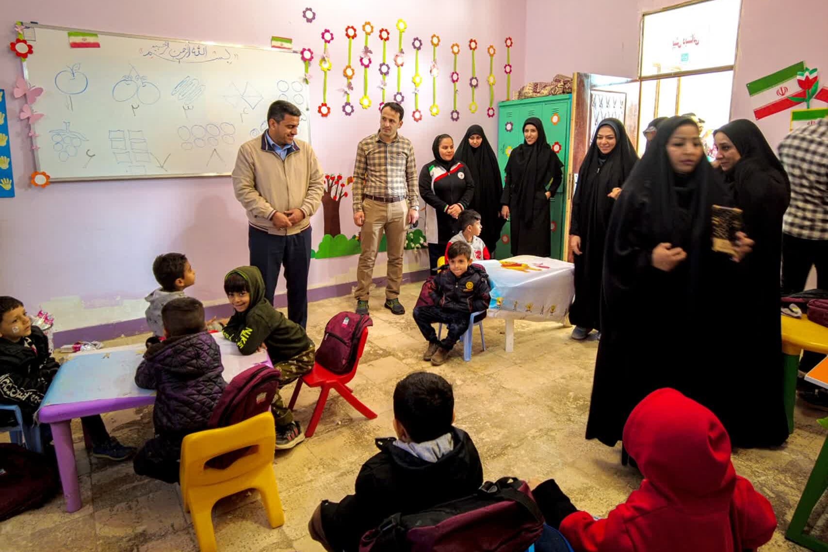 حضور قهرمانان ملی و ورزشکاران المپیک و پارالمپیک در جمع کودکان سندروم داون خوزستان + عکس