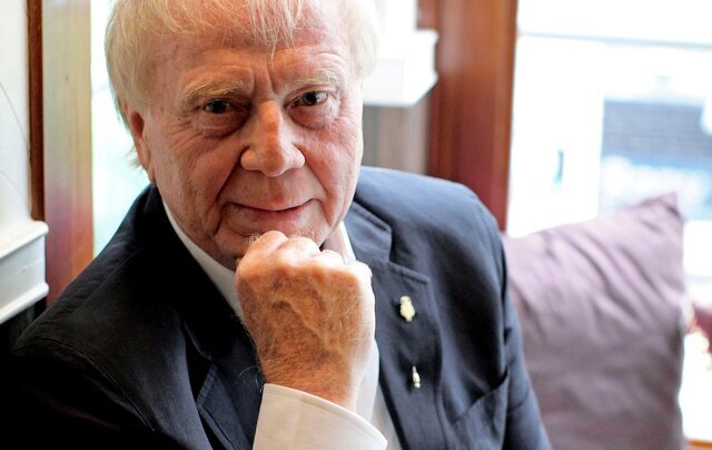 سینماگران تاثیرگذاری که سال ۲۰۲۲ دار فانی را وداع گفتند سینماگران تاثیرگذاری که سال ۲۰۲۲ دار فانی را وداع گفتند