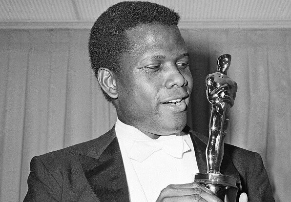 سینماگران تاثیرگذاری که سال ۲۰۲۲ دار فانی را وداع گفتند سینماگران تاثیرگذاری که سال ۲۰۲۲ دار فانی را وداع گفتند