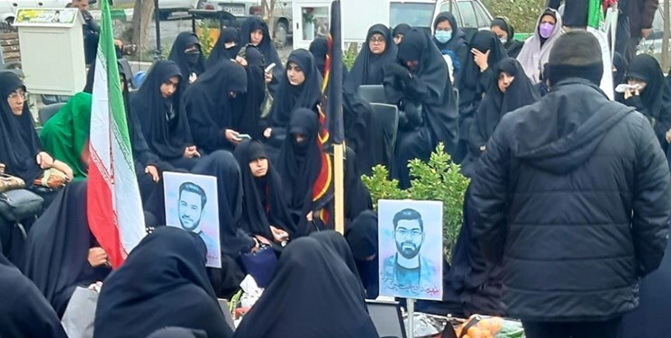 مراسم چهلم شهدای امنیت مشهد در بهشت رضا برگزار شد+ عکس