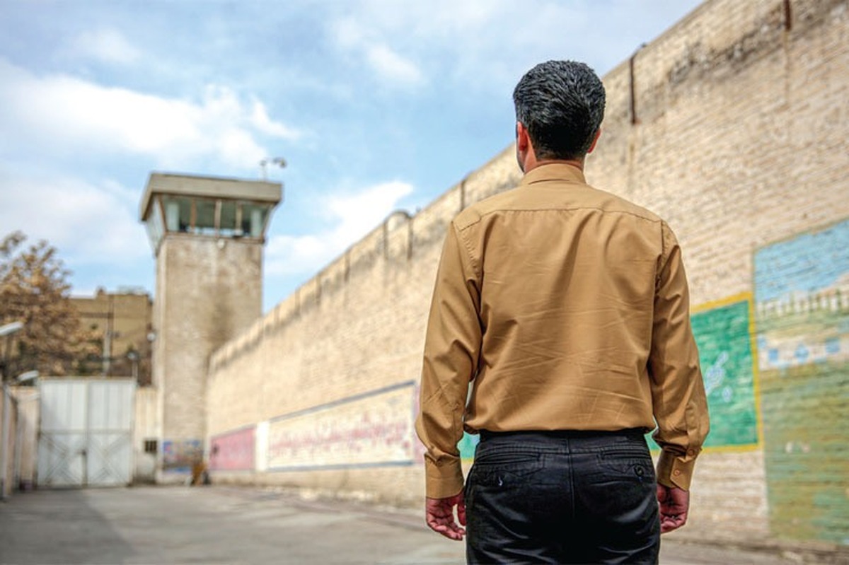 پویش «مشهد مهربان» قرار است امسال نیز هم زمان با ایام دهه فجر آغاز شود. پیش بینی برای اوج گیری مشارکت مردمی برای ماه مبارک رمضان است. این را مرتضی دبیریان، رئیس اداره شورا‌های اجتماعی محلات مشهد، می‌گوید و درباره دومین مرحله پویش «مشهد مهربان» با ما به گفتگو نشسته است.
