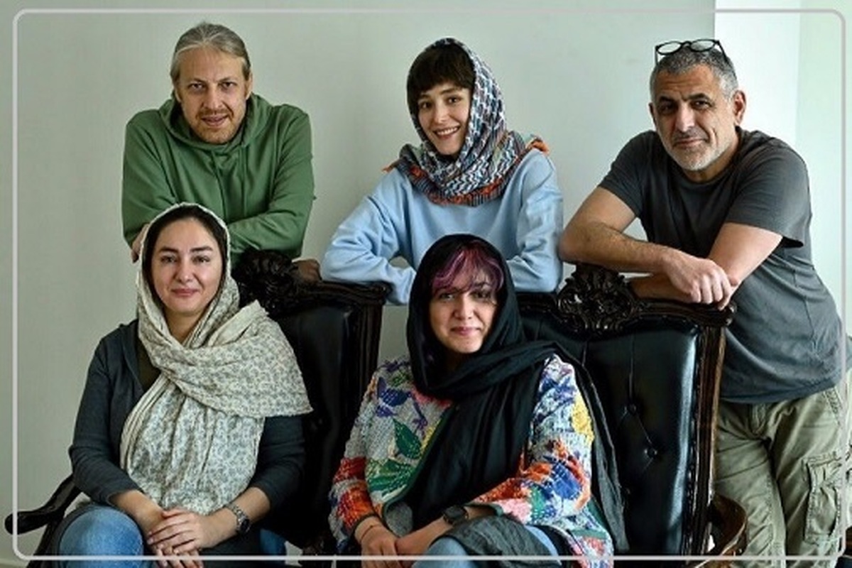رضا محقق تهیه‌کننده فیلم سینمایی «چرا گریه نمی‌کنی؟» به تحریم جشنواره فجر توسط بازیگران فیلمش انتقاد کرد.